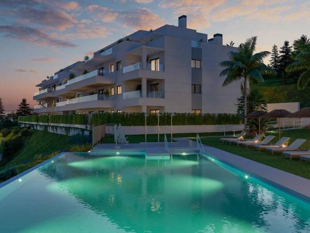 Apartamento en Venta en El Faro de Calaburra Chaparral