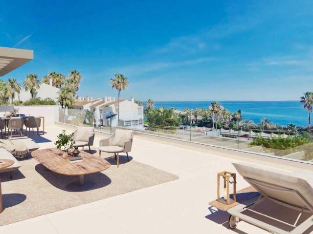 Apartamento en Venta en El Faro de Calaburra Chaparral