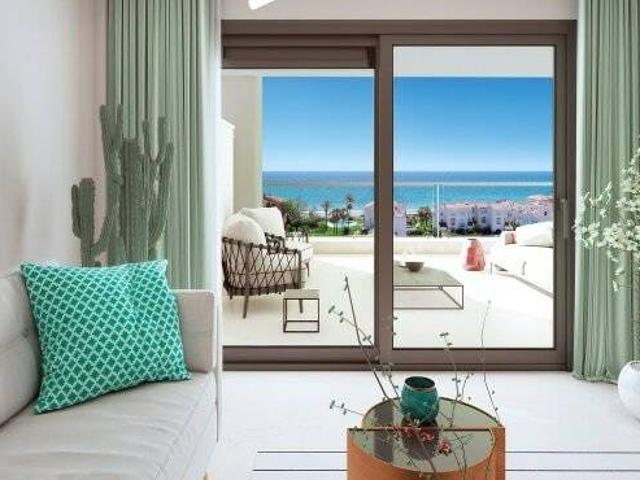 Apartamento en Venta en El Faro de Calaburra Chaparral