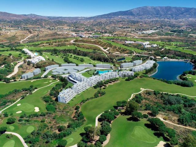 Apartamento en Venta en El Faro de Calaburra Chaparral