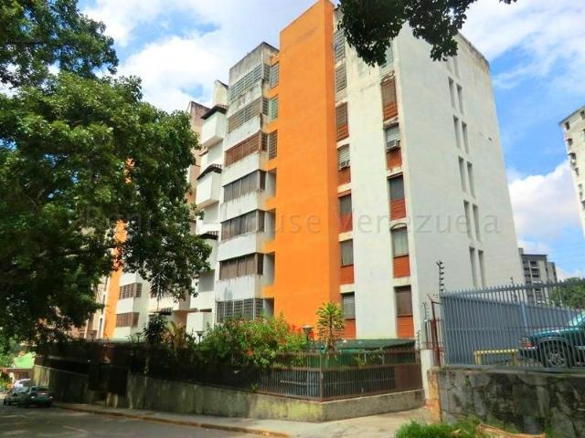 Apartamento en Venta en El Marques, Caracas