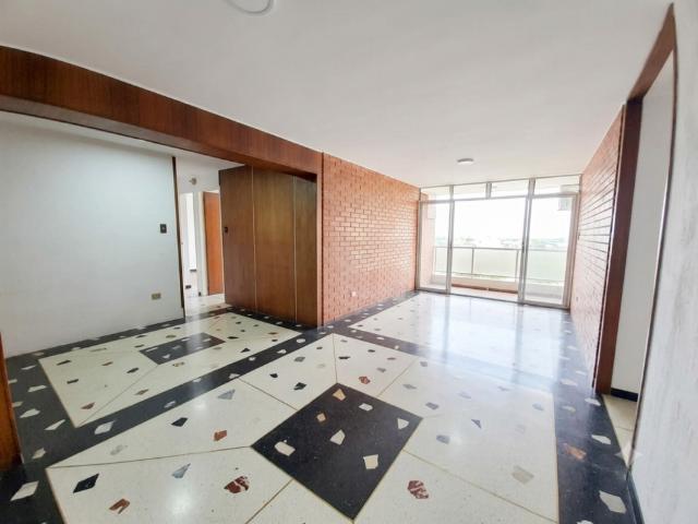 Apartamento en venta en El Marques RL