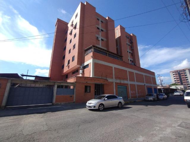 APARTAMENTO EN VENTA EN EL OESTE DE BARQUISIMETO