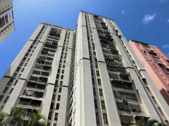 Apartamento en Venta en El Paraiso, Caracas
