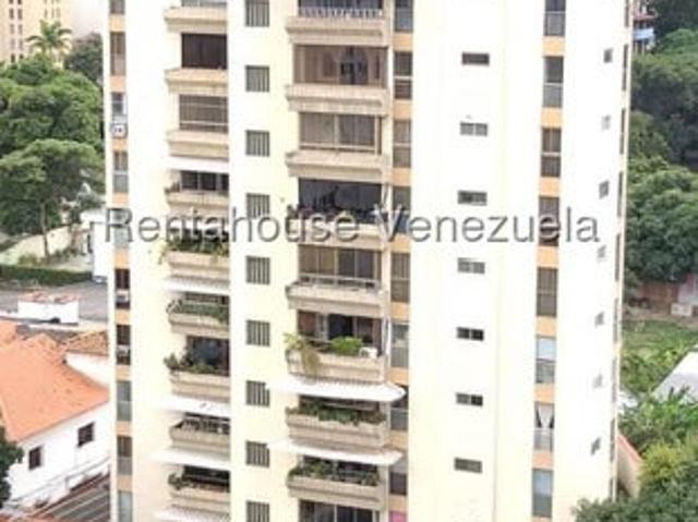 Apartamento en Venta en El Paraiso, Caracas
