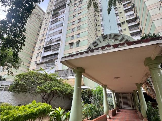 Apartamento en venta en el paraíso. Res los verdes