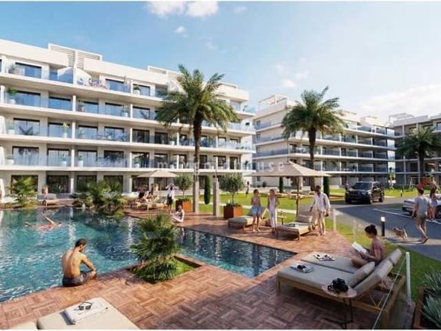 Apartamento en venta en El Raso, Alicante Costa Blanca