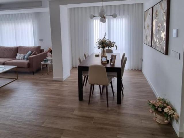 Apartamento en venta en Elche, Centro