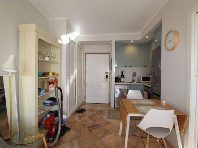 Apartamento en Venta en Elviria, Málaga