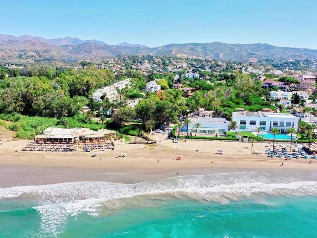 Apartamento en Venta en Elviria
