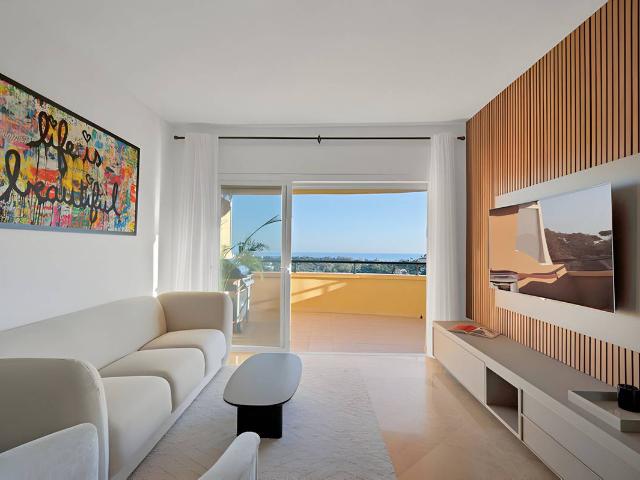 Apartamento en Venta en Elviria