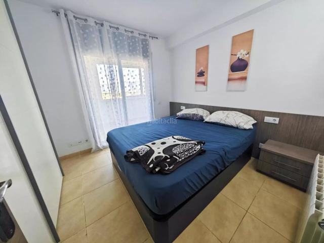Apartamento en venta en Empuriabrava, Muga Gran Reserva Badia Costa Brava. Apartamento de 1 habitación en 1ª linea del mar, en edificio con piscina. Apartamentos.