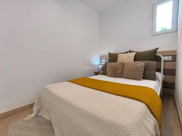Apartamento en venta en Empuriabrava, Muga Gran Reserva Badia Costa Brava. EXCLUSIVO APARTAMENTO REFORMADO EN PRIMERA LÍNEA DE MAR EN EMPURIABRAVA. Apartamentos.