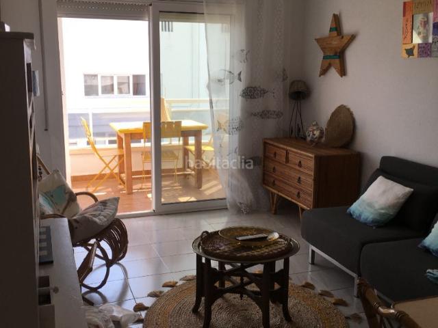 Apartamento en venta en Empuriabrava, Salins Cavall de Mar Costa Brava. Appartement Sector Club Nautic de 2 pièces, récemmentrénové avec très belle vue mer. Apartamentos.