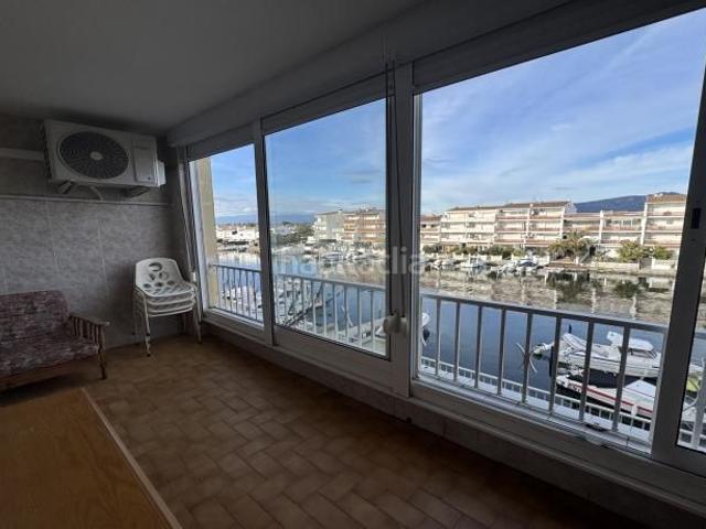 Apartamento en venta en Empuriabrava, Port Banyuls Port Alegre Port Empordà Costa Brava. Apartamento en venta en Empuriabrava Girona. Apartamentos.