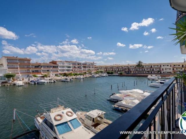 Apartamento en venta en Empuriabrava, Port Banyuls Port Alegre Port Empordà Costa Brava. Apartamentos.