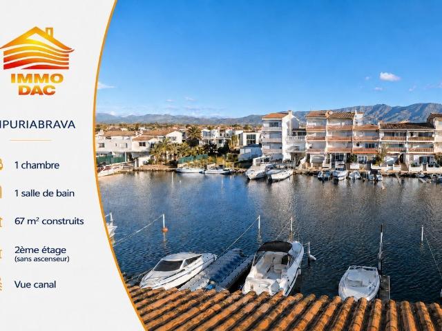 Apartamento en venta en Empuriabrava, Port Banyuls Port Alegre Port Empordà Costa Brava. Empuriabrava. Apartamento con licencia turística, oportunidad de inversión. Apartamentos.