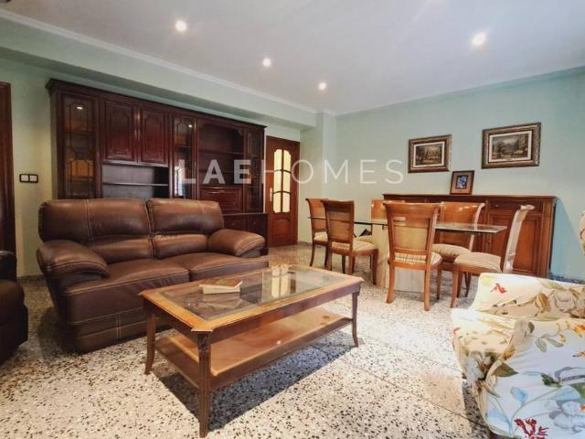 Apartamento en Venta en Ensanche Diputación