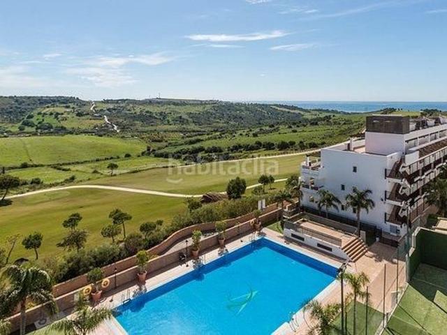 Apartamento en venta en Estepona, Valle Romano Golf. Elegante departamento un con diseño moderno y vistas espectacularesEN Elegant 2Bedroom Apartment with Modern Design and Spectacula. Apartamentos.
