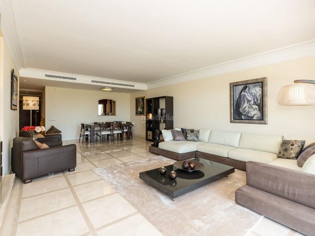 Apartamento en venta en Estepona, Villacana Costalita Saladillo. Apartamento con vistas al mar en Costalita del Mar Estepona en venta. Apartamentos.