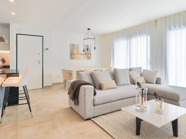 Apartamento en venta en Estepona, Benatalaya. Apartamento de Lujo en venta en Atalaya, Estepona. Málaga. Apartamentos.