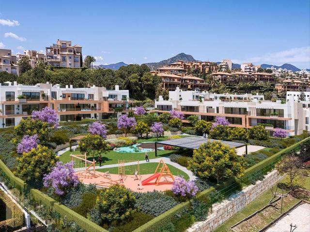 Apartamento en venta en Estepona, Benatalaya. Exclusividad Mediterránea Apartamentos Modernos con Servicios de Lujo. Apartamentos.