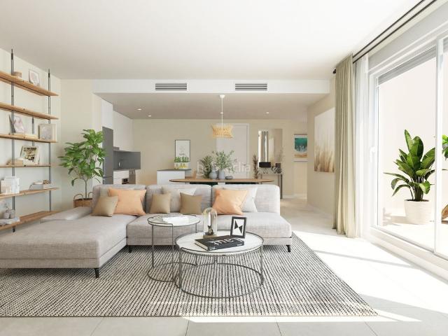 Apartamento en venta en Estepona, Bel Air. Apartamentos de nueva construcción de 3 dormitorios y 2 baños en Cancelada, Estepona. Apartamentos.
