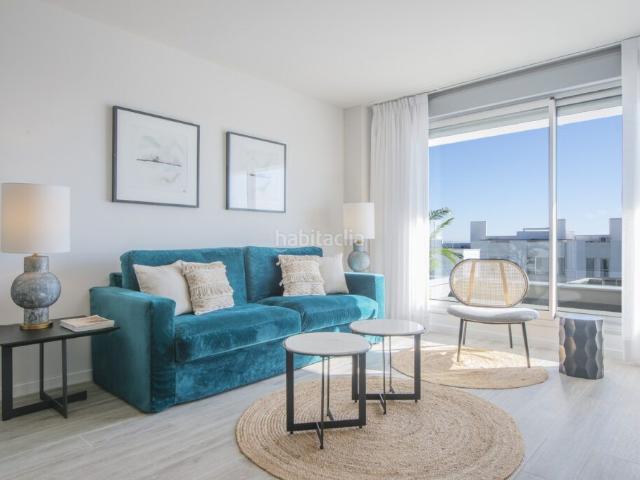 Apartamento en venta en Estepona, Cancelada. Apartamentos.