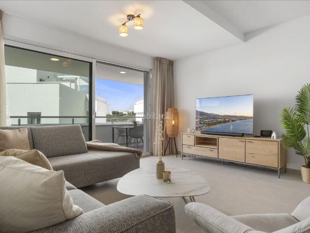 Apartamento en venta en Estepona, Cancelada. Lujo Llave en Mano: Apartamento 3 Dormitorios en Nueva Milla de Oro con Licencia Turística. Apartamentos.