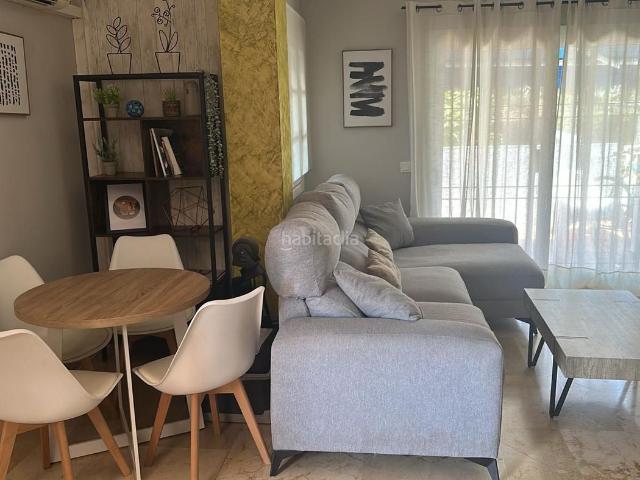 Apartamento en venta en Estepona, Centro. Apartamentos.