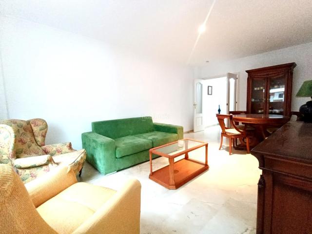 Apartamento en venta en Estepona, Centro. Piso de 2 3 dormitorios a 50 metros del paseo marítimo en el centro de Estepona. Apartamentos.