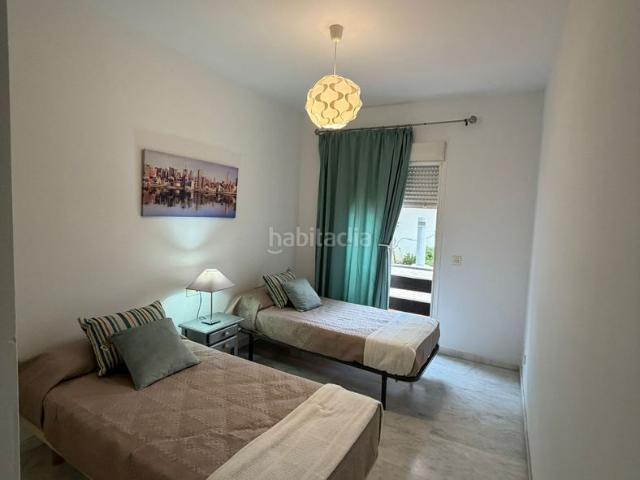 Apartamento en venta en Estepona, Guadalobón. Apartamentos.
