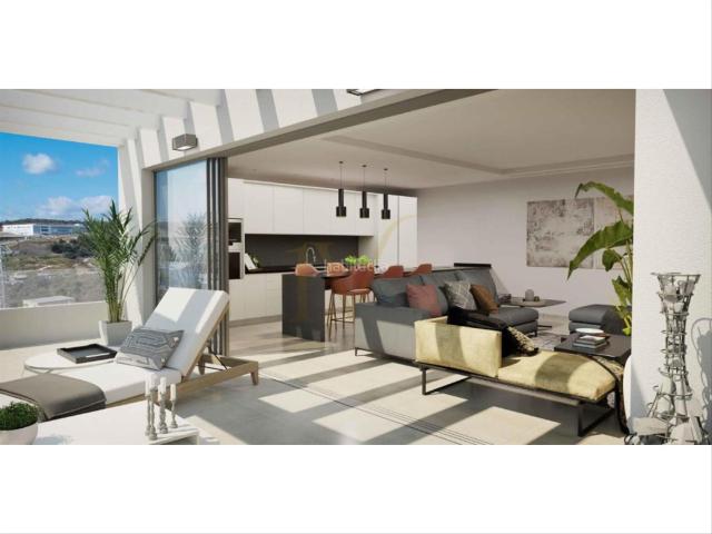 Apartamento en venta en Estepona, Guadalobón. Apartamentos y áticos con grandes terrazas en Arroyo Enmedio, Estepona. Apartamentos.