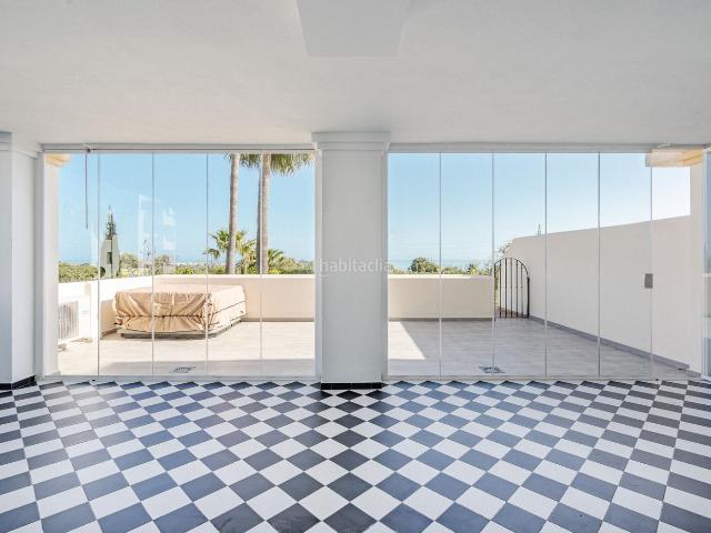 Apartamento en venta en Estepona, La Concha Resina Golf. Apartamento Avenida Selwo. Apartamentos.