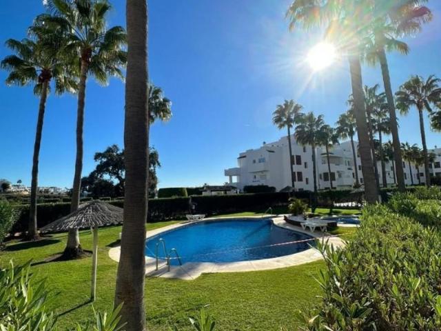 Apartamento en venta en Estepona, La Resina