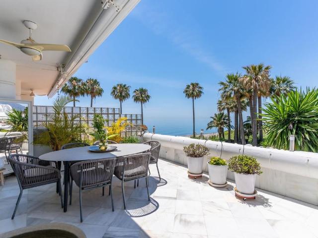 Apartamento en venta en Estepona Málaga