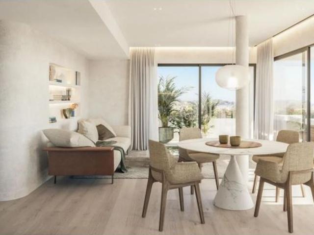 Apartamento en Venta en Estepona, Málaga