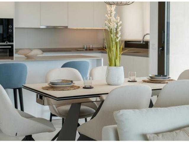 Apartamento en Venta en Estepona, Málaga