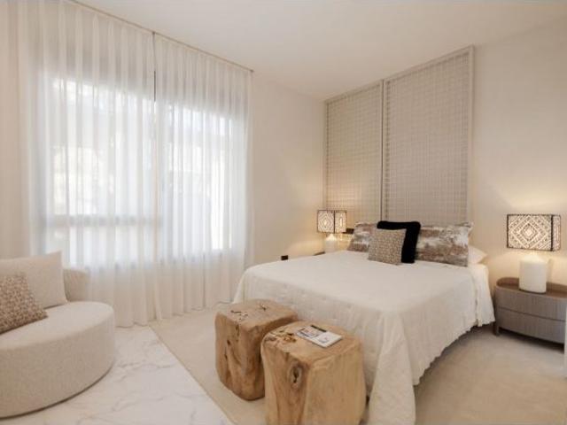Apartamento en Venta en Estepona, Málaga