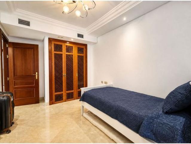 Apartamento en Venta en Estepona, Málaga