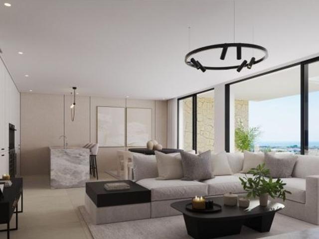 Apartamento en Venta en Estepona, Málaga