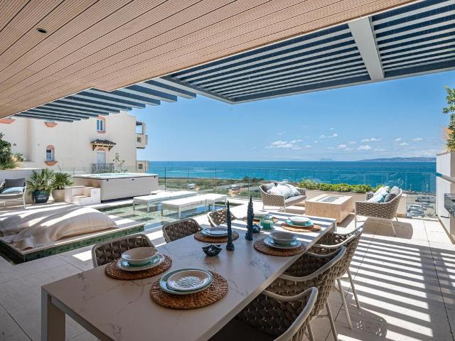 Apartamento en venta en Estepona Málaga