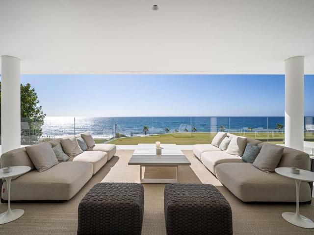 Apartamento en venta en Estepona Málaga