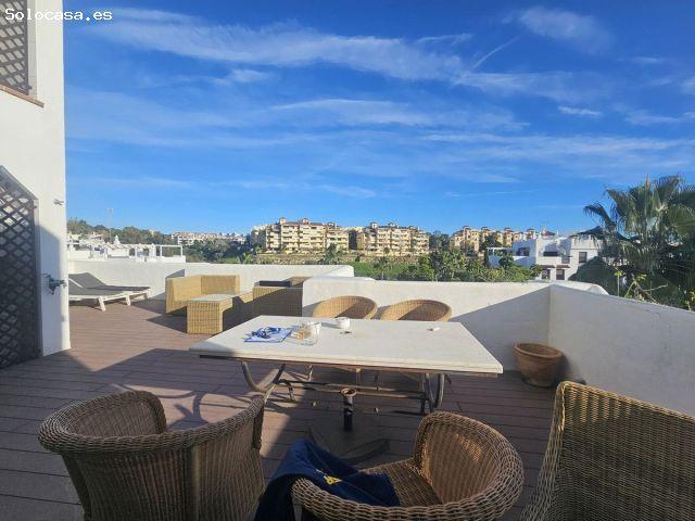 Apartamento en Venta en Estepona, Málaga