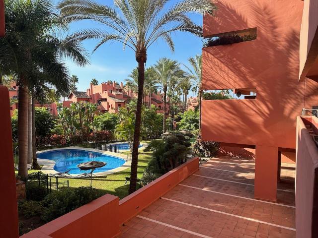 Apartamento en venta en Estepona Málaga