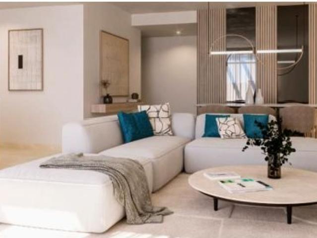 Apartamento en Venta en Estepona, Málaga