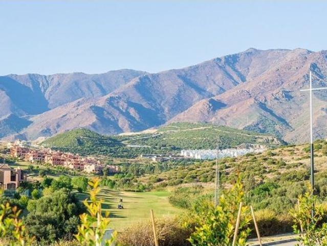 Apartamento en Venta en Estepona, Málaga