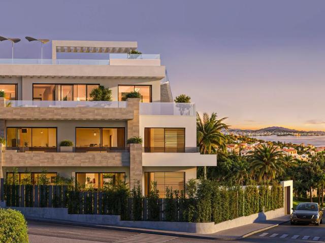 Apartamento en venta en Estepona Málaga