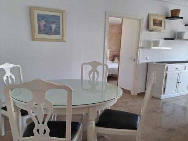 Apartamento en Venta en Estepona, Málaga
