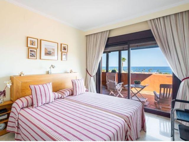 Apartamento en Venta en Estepona, Málaga
